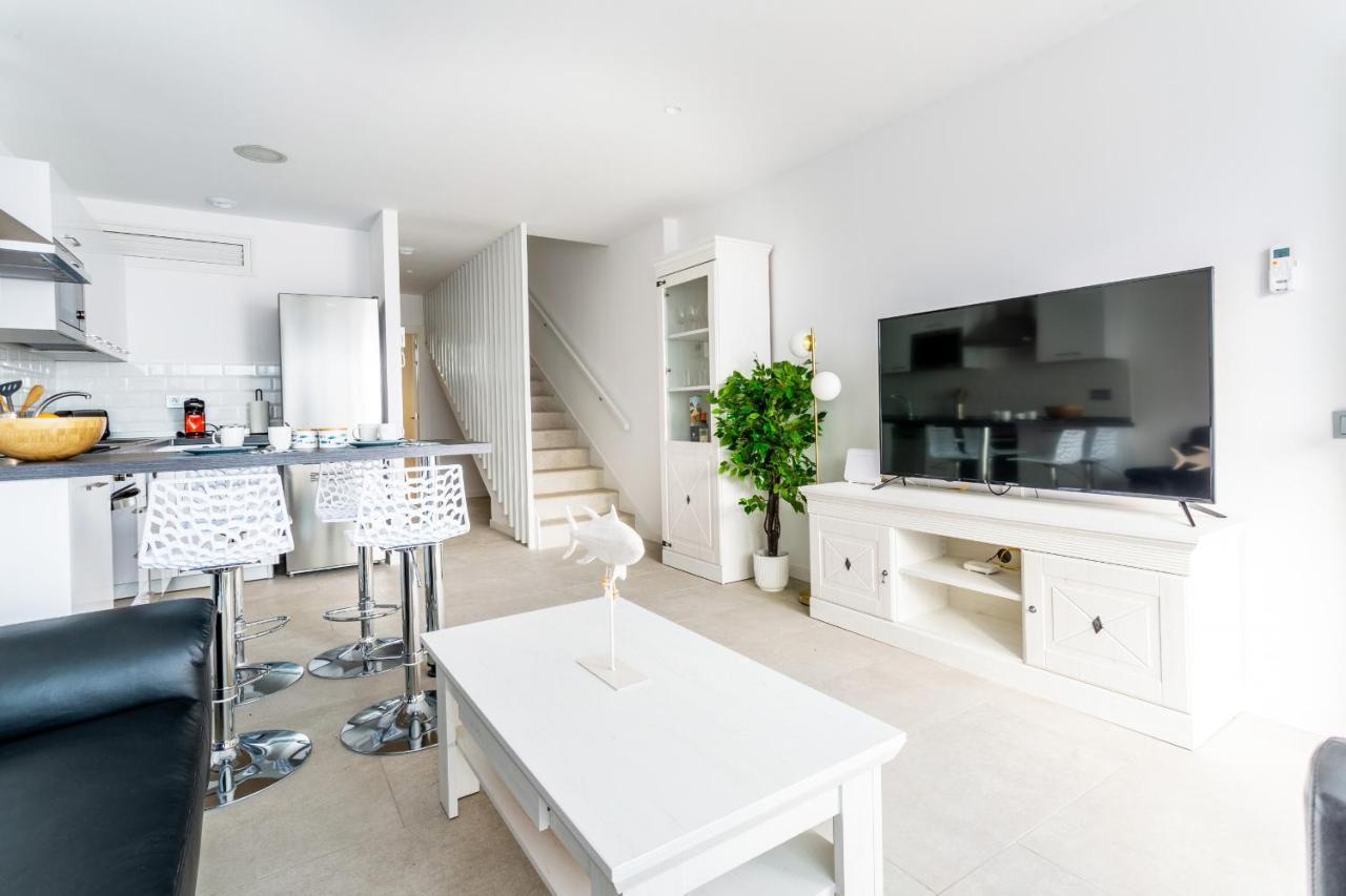 הוילה פלאיה בלנקה Monterey House Playa Blanca מראה חיצוני תמונה