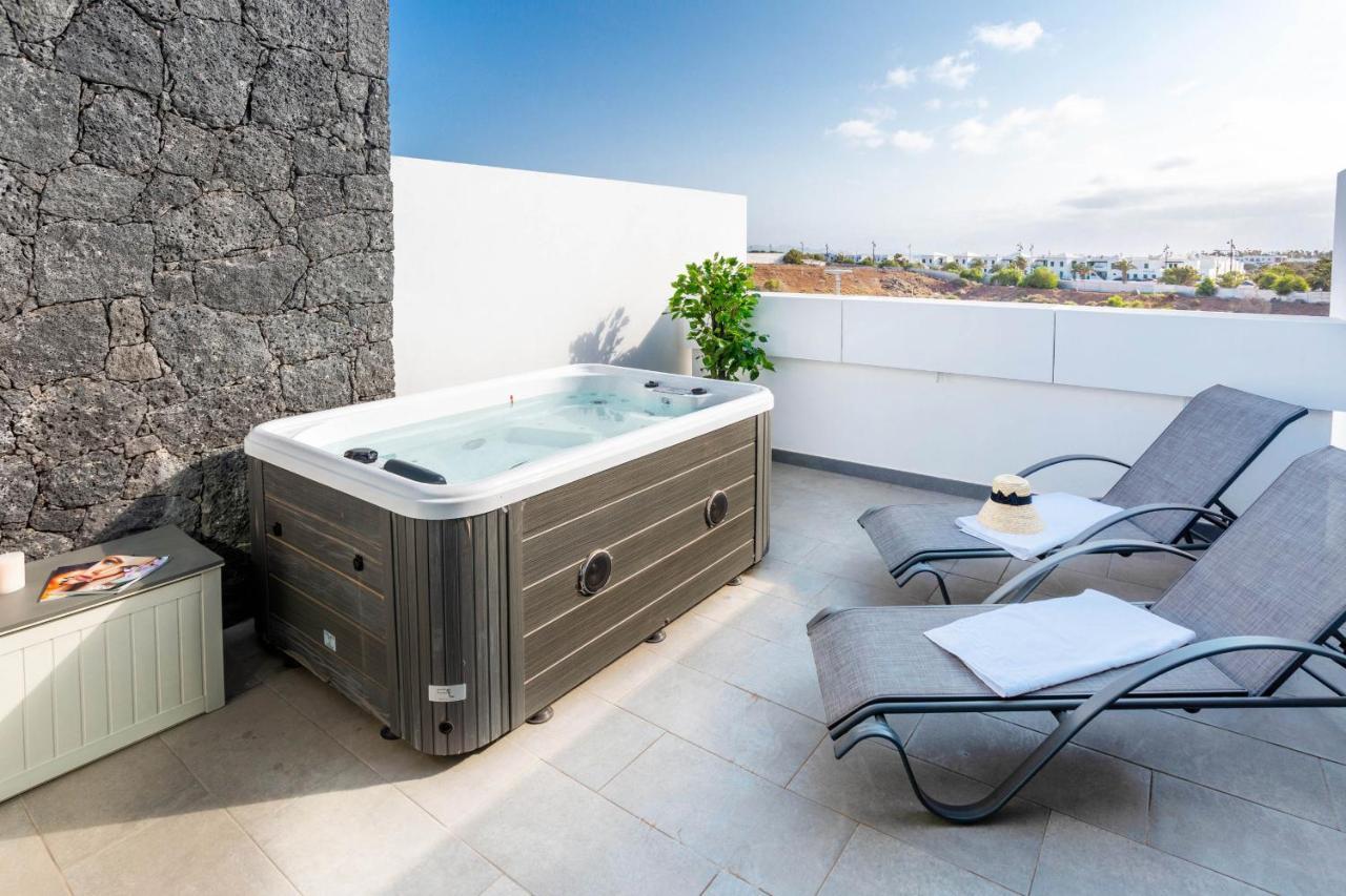 הוילה פלאיה בלנקה Monterey House Playa Blanca מראה חיצוני תמונה